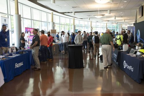 20250429.expo_hall_sftn25.YPH-25-1208092